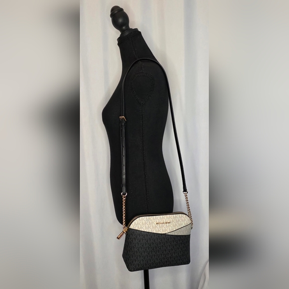 Michael Kors Black and Cream Crossbody Bag - Picture 4 of 8